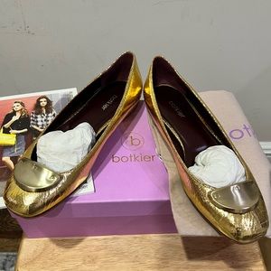 New with box and sleeping bag, Botkier flats, size 36.